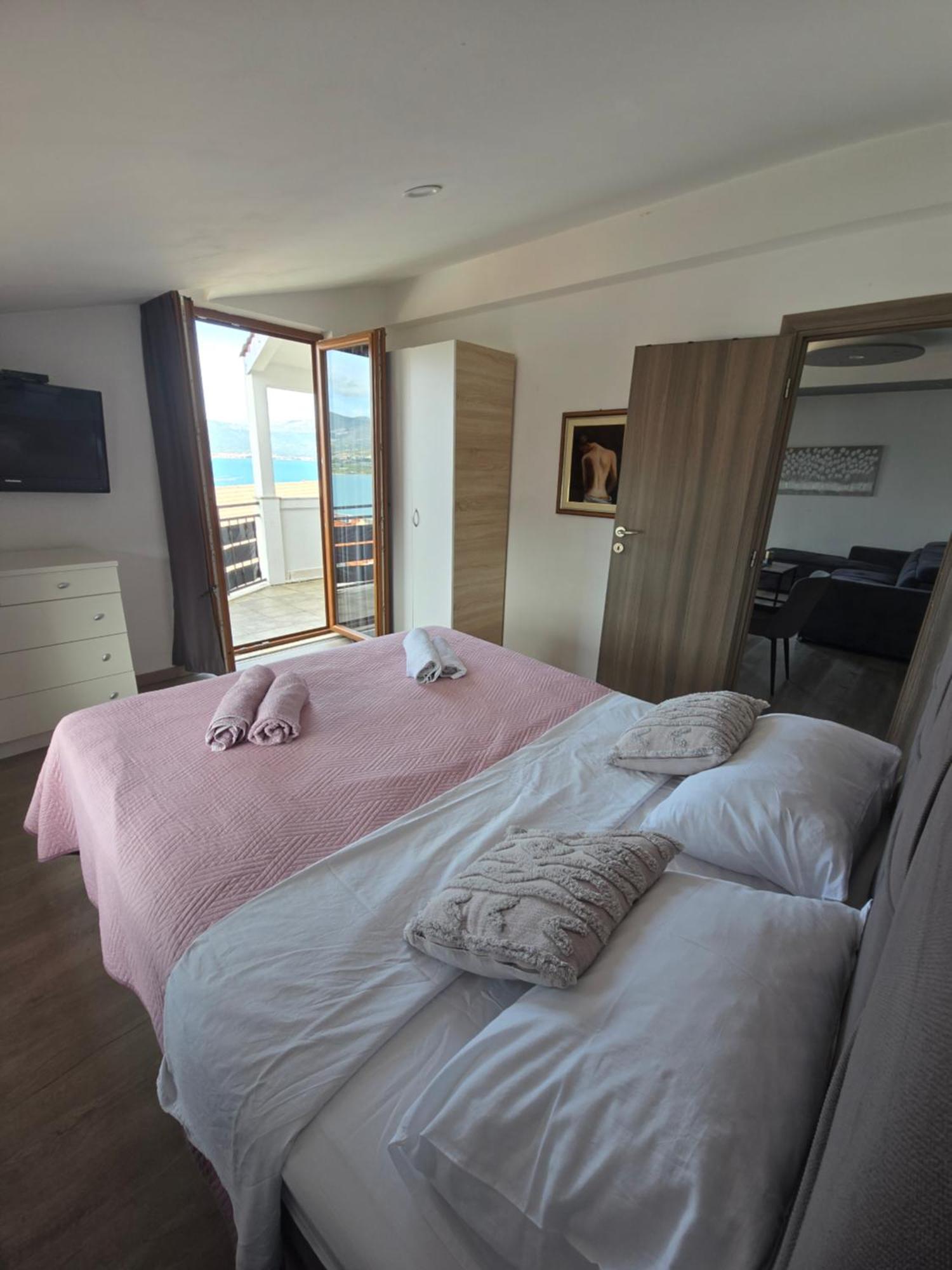 Apartments Bagaric Trogir Exterior photo